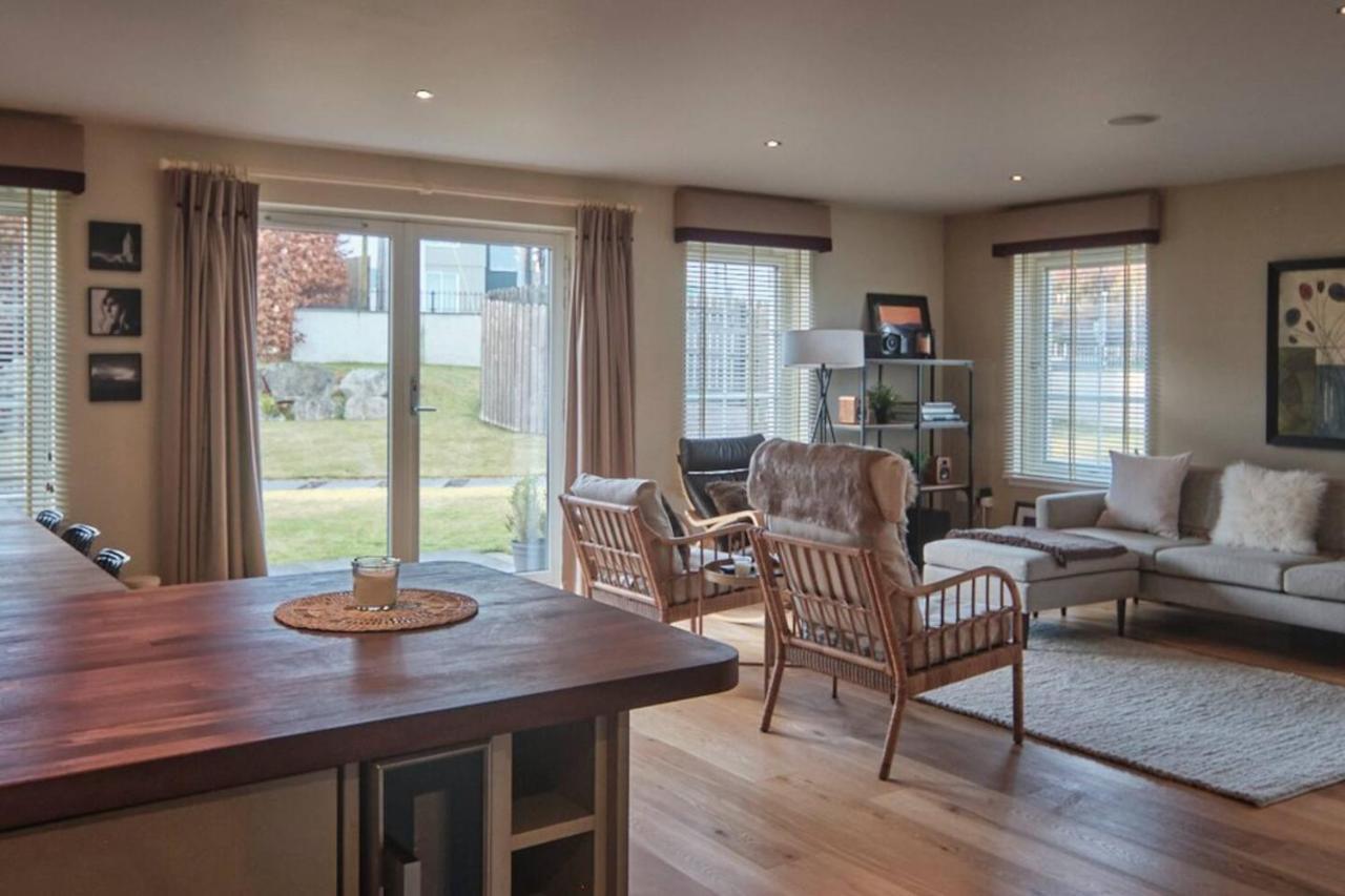 The Steadings, Aviemore Luxury 5 Star Rated 3 Bed With Home Cinema Garden And Parking Екстериор снимка